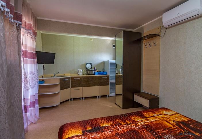 Двухместный с удобствами, верандой и кухней. База отдыха Бриз, Ейск, Должанская