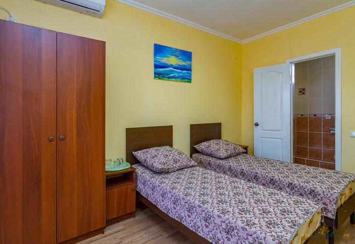 Двухместный стандарт. Гостевой дом Миколина усадьба, Анапа, Витязево