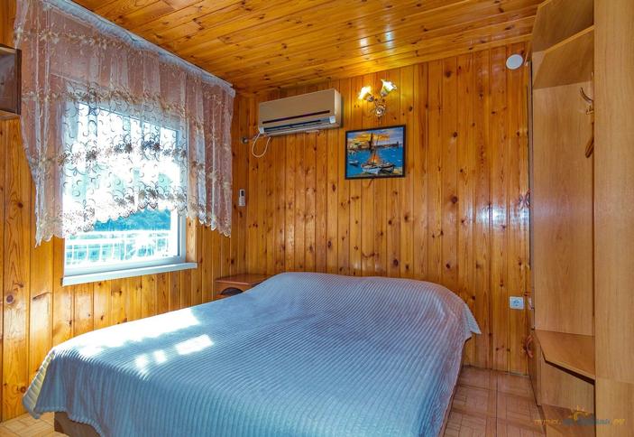 Стандарт четырехместный. Гостевой дом Аруна, Геленджик, Архипо-Осиповка