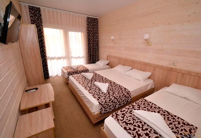 Люкс четырехместный