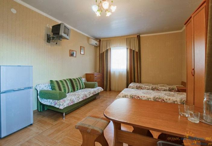 Трехместный люкс