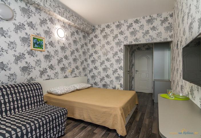 Четырехместный люкс с балконом, вид на море