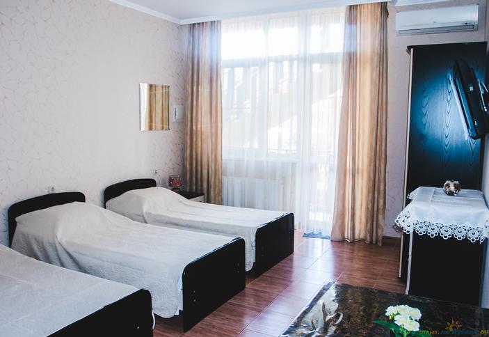 Трехместный стандарт