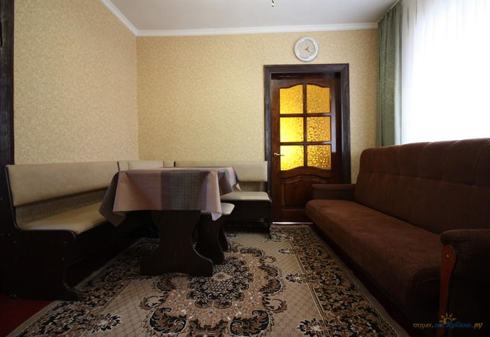 Коттеджный дом по улице Рабочей 