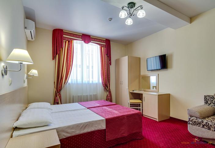 Стандарт 1-комнатный 2-местный без балкона 2 категории. Отель Афродита, Сочи, Адлер