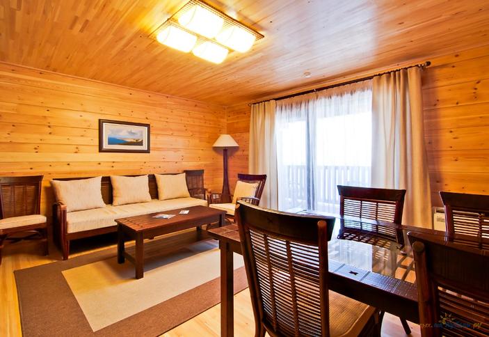 Бунгало двухэтажный. Отель Золотая Бухта, Анапа