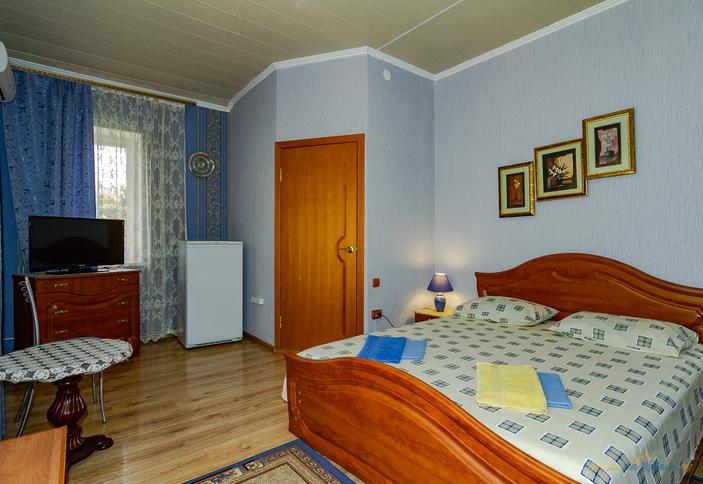 Двухместный (голубой). Гостевой дом Вояж, Геленджик