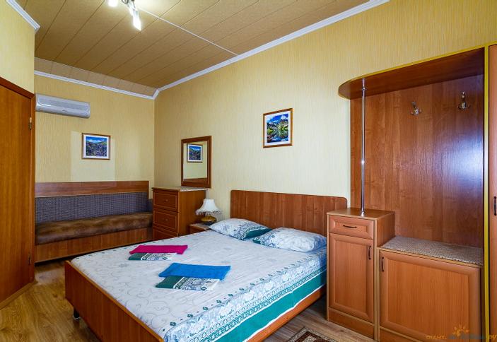 Семейный четырехместный. Гостевой дом Вояж, Геленджик