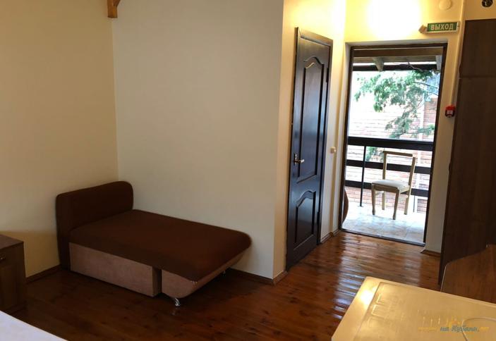 Трехместный стандарт