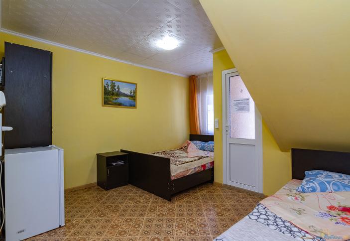 Трехместный стандарт Гостевой дом Алиев-2, Геленджик, Архипо-Осиповка