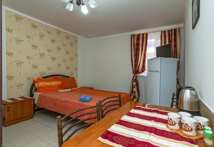 Двухкомнатный стандарт. Гостевой дом Азимут, Джубга