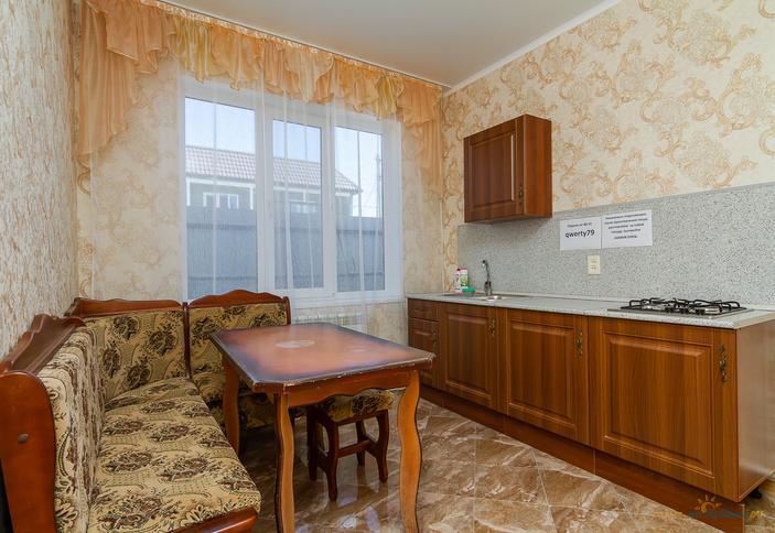 Двухкомнатный номер. Гостевой дом Алина, Джубга