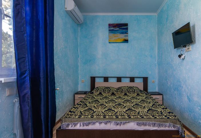 Двухкомнатный стандарт. Гостевой дом Дежавю, Геленджик