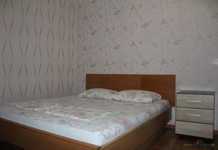 Двухкомнатный пятиместный с кухней