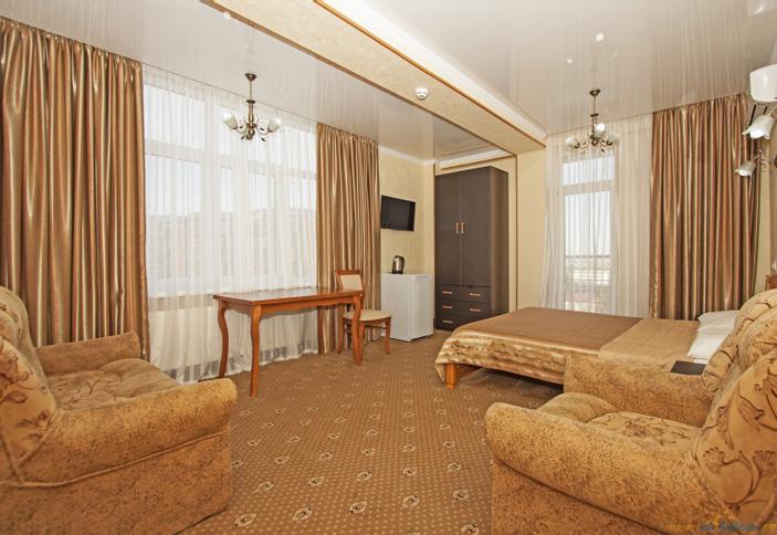 Люкс двухкомнатный двухместный. Отель Анапа