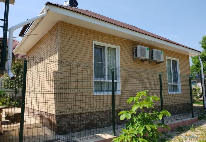 Домик двухкомнатный четырехместный с удобствами