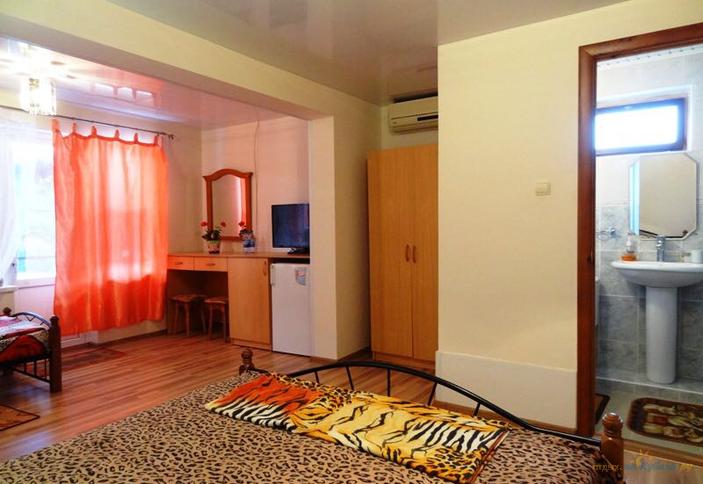 Четырехместный