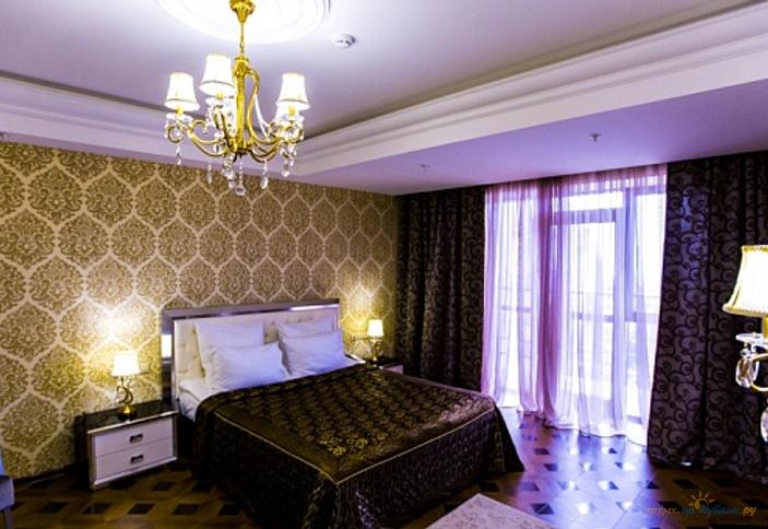 Студия VIP c балконом. Отель Денарт. Сочи