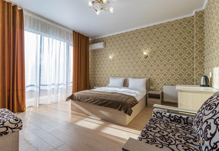 Трехместный стандарт