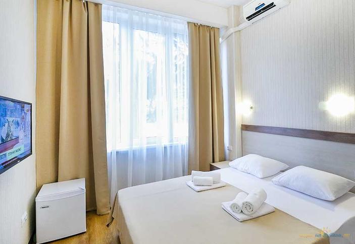 Трехместный стандарт. Пансионат Аквамарин, Сочи, Хоста