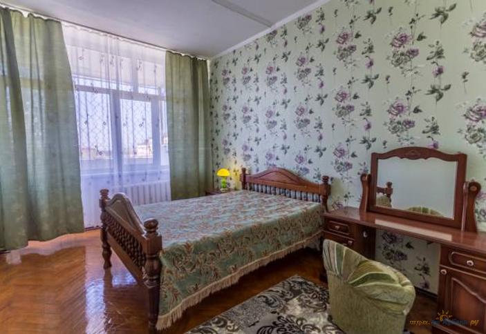 Трехместный семейный. Пансионат Кировец, Геленджик, Кабардинка