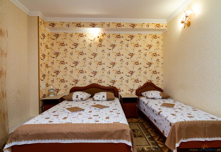 Трехместный без балкона. Частный гостевой дом София, Анапа, Витязево