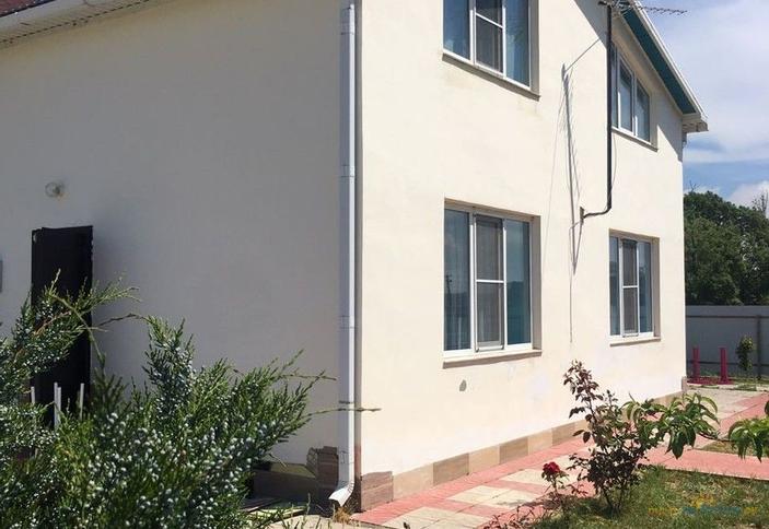 Коттедж (2 половина). Коттеджный дом На Таманском Заливе