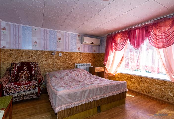 Двухместный номер. Гостевой дом У Игоря, г. Ейск