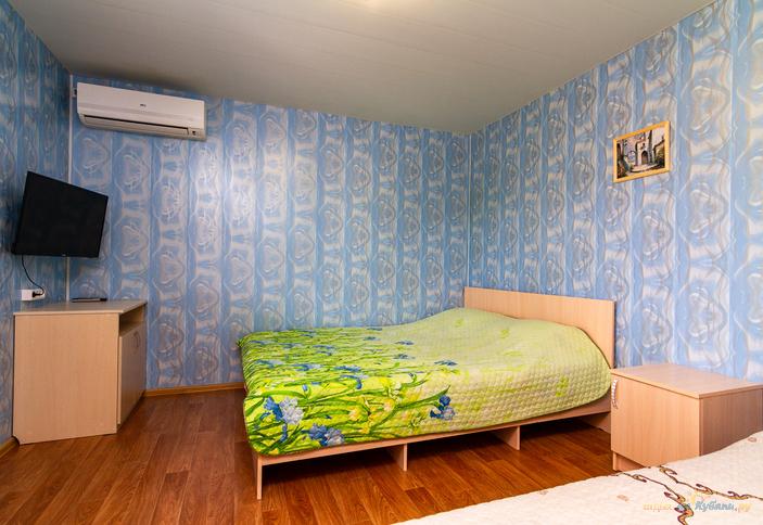 Двухкомнатный шестиместный номер. Гостевой дом АртДиЖан, Темрюкский район, Веселовка