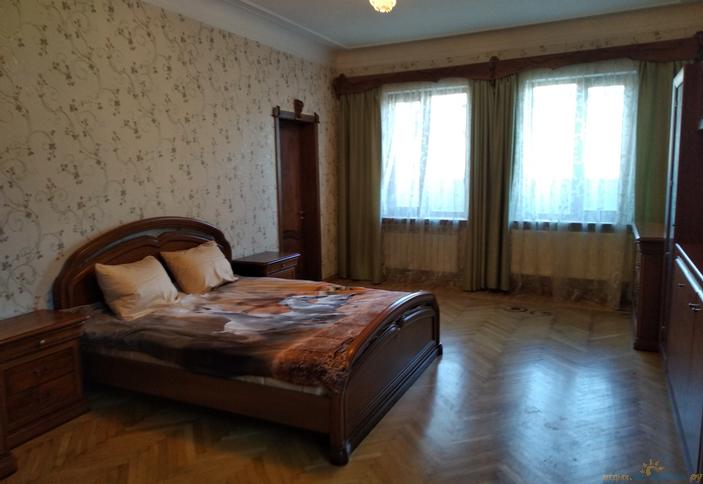 Большой двухместный