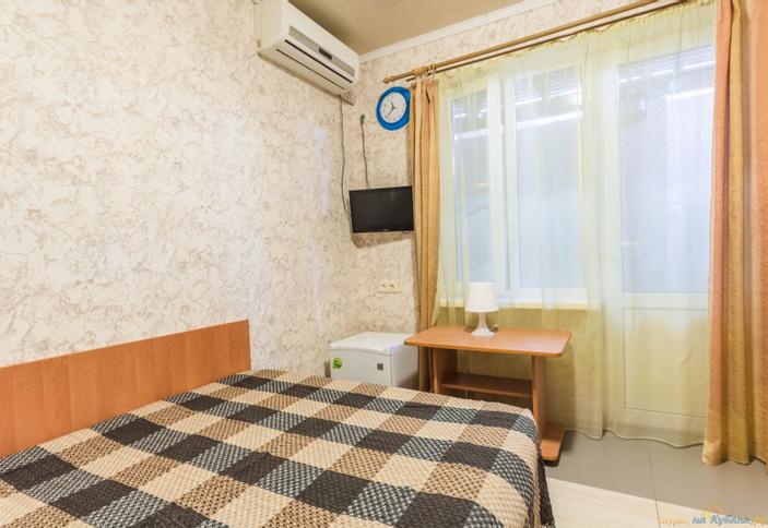 Трехместный эконом с удобствами