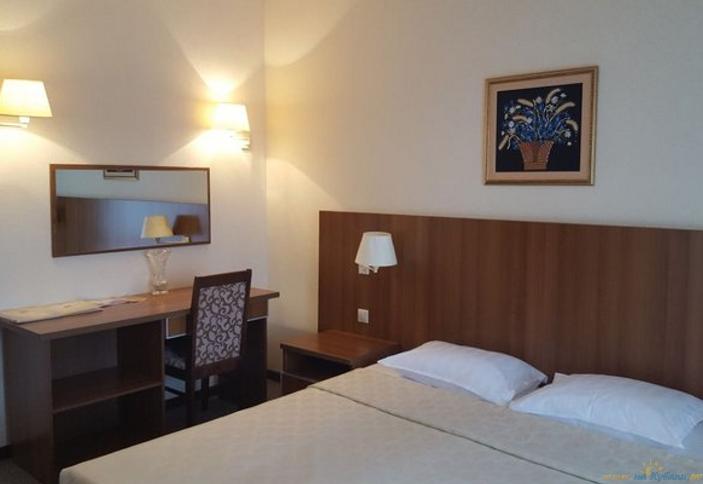 Люкс двухкомнатный. Санаторий Белая Русь, Туапсинский район, п. Майский