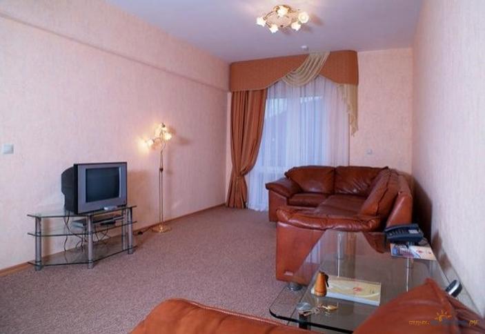 Люкс двухкомнатный. Санаторий Белая Русь, Туапсинский район, п. Майский