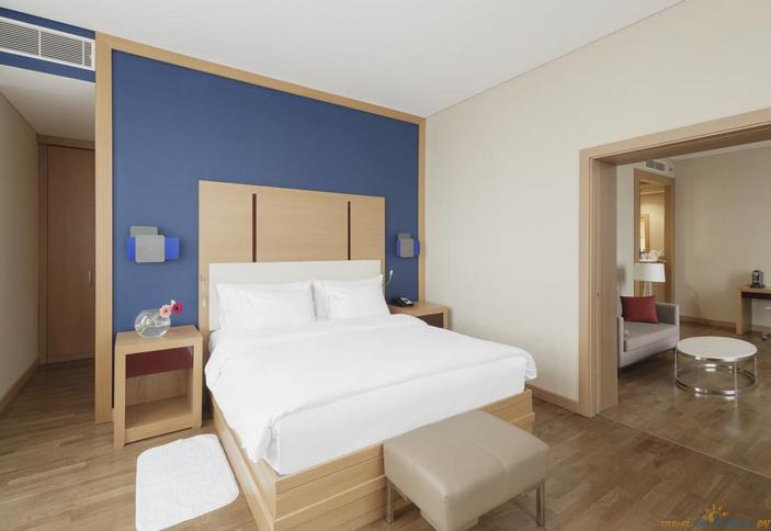 Люкс. Novotel Resort Krasnaya Polyana, Сочи, Красная Поляна