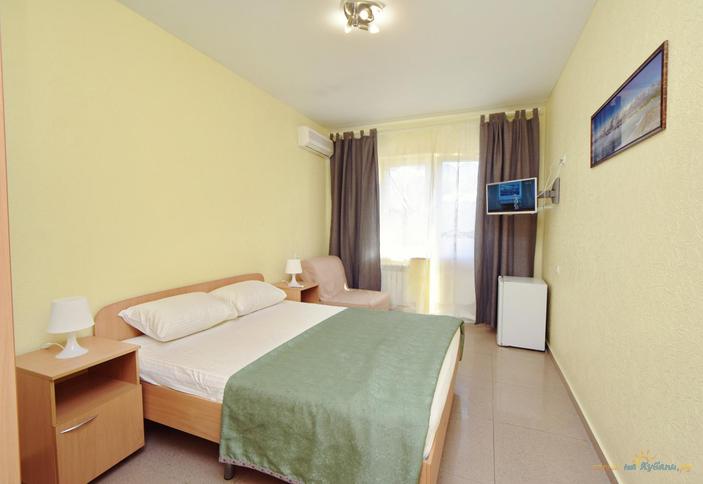 Комфорт трехместный с балконом