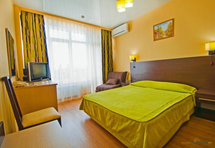 Стандарт двухместный без балкона (корпус 1). Отель Ателика Гранд Меридиан, г. Анапа, п. Витязево