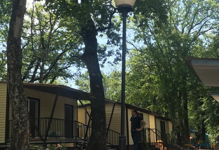 Эконом, Летние домики