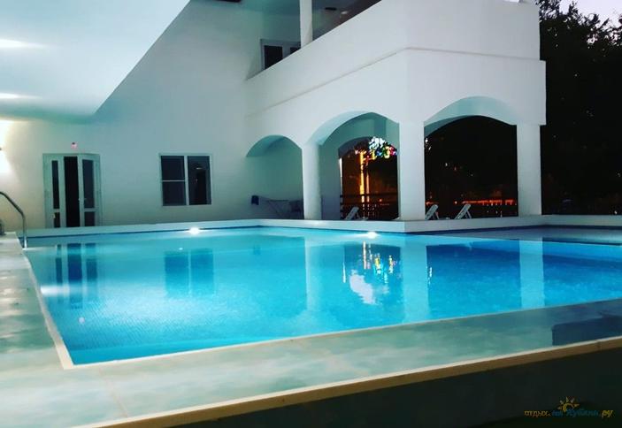 Белое солнце