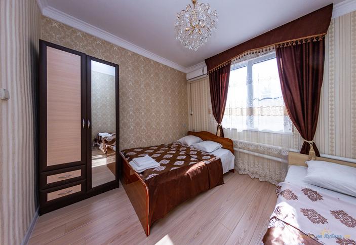 Трехместный эконом. Гостевой дом Аэлита, Сочи, Адлер