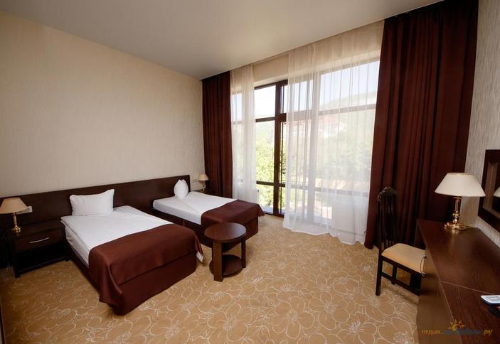 Стандарт без балкона. Отель Калифорния, Геленджик