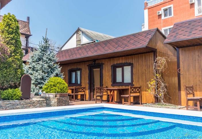 Домик двухкомнатный шестиместный