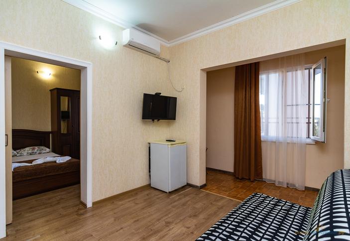 Двухкомнатный семейный номер