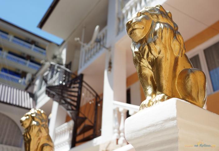 Гостевой дом Людмила, Сочи, Лоо