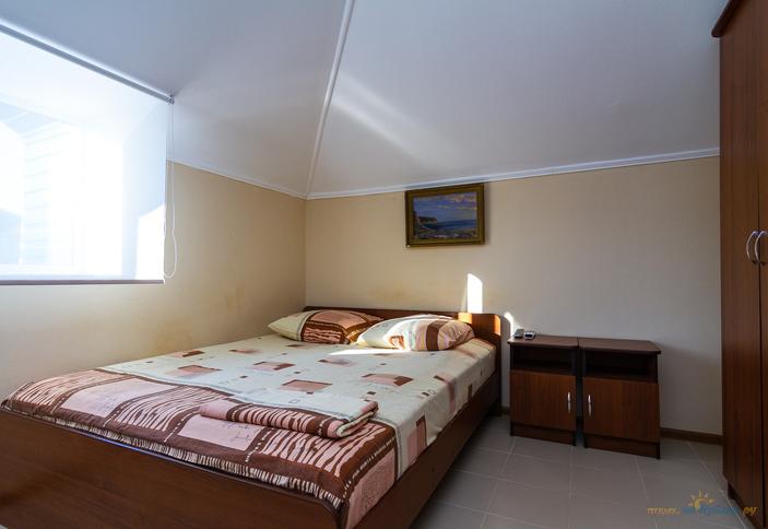 Трехместный стандарт. Гостевой дом Солнечный берег, Анапа, Сукко