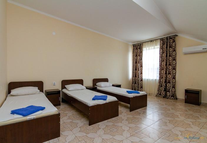 Четырехместный (верхний этаж). Гостевой дом Палладиум, Анапа, Витязево