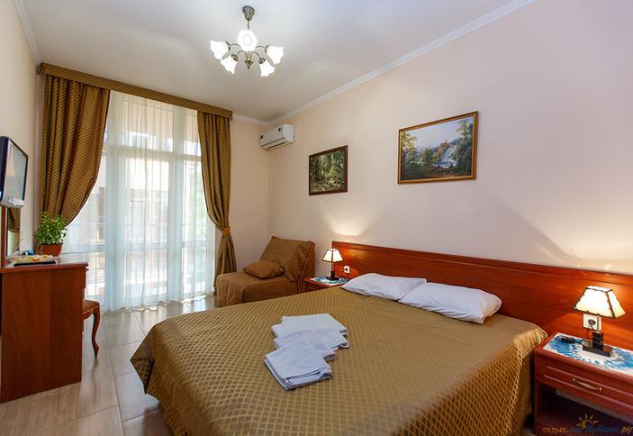 Трехместный полулюкс