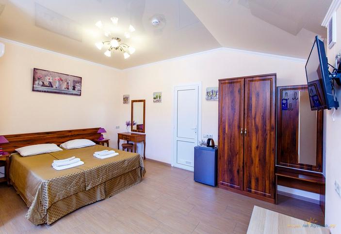 Четырехместный полулюкс без балкона