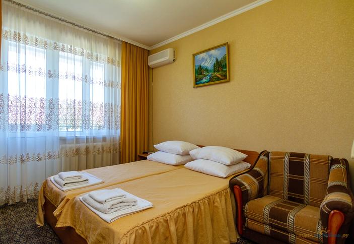 Стандарт однокомнатный. Отель Шарм, г. Адлер