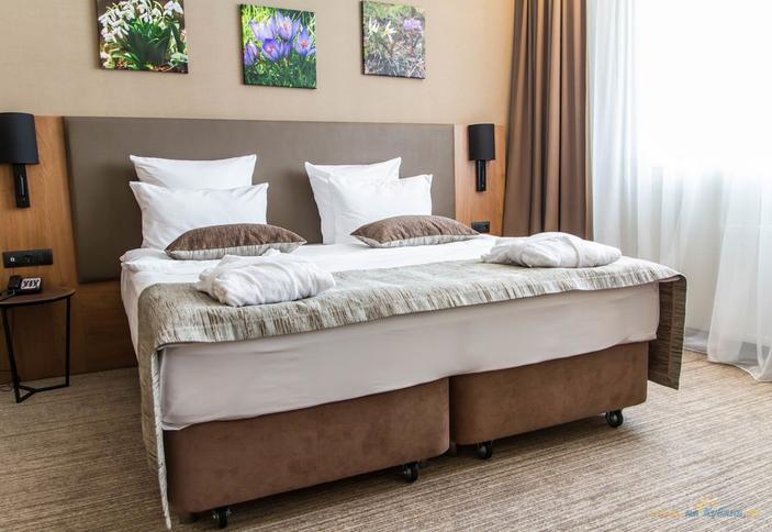 Семейный. Отель Роза Ски Инн