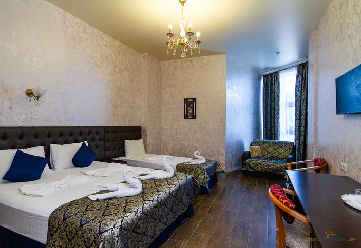 Комфорт четырехместный. Отель Grand Noy (Гранд Ной). Туапсе, Пляхо